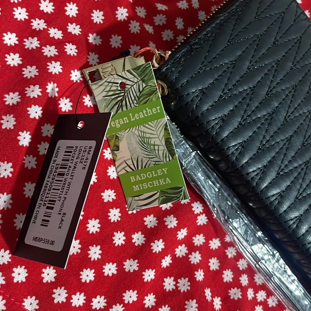 Badgley Mischka Braid Quilting Long Wallet Clutch Bag Metallic Black